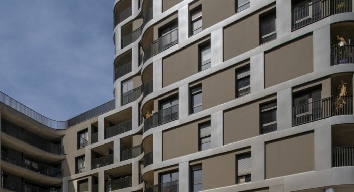 Akoya – RENNES - imageGet-uid-323101__o=aiguillon&s=prg&c=photo&t=1&p=8&f=M