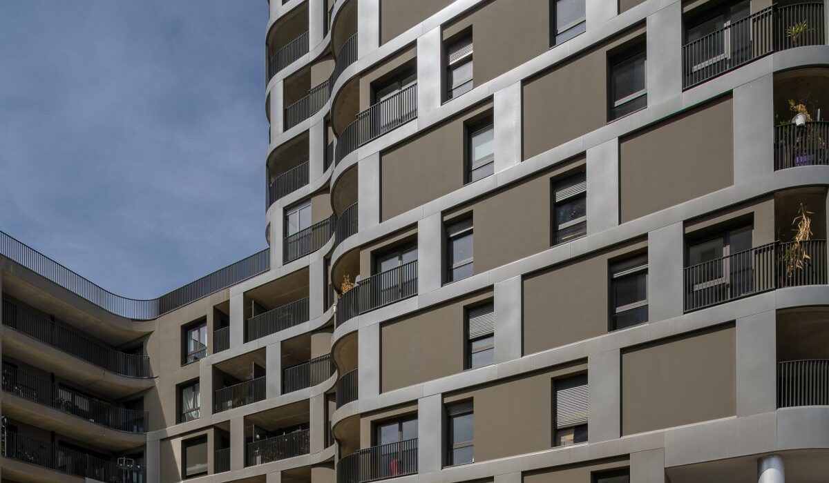 Akoya – RENNES - imageGet-uid-323122__o=aiguillon&s=prg&c=photo&t=1&p=8&f=M