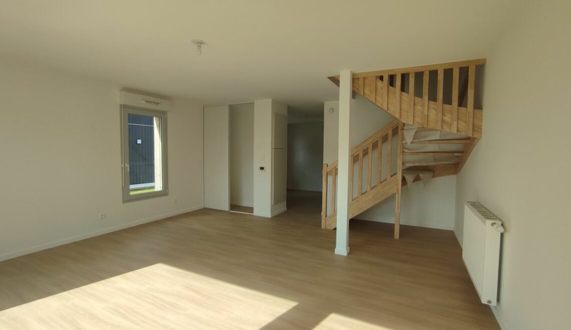 ATOHI – GUILERS - imageGet-uid-335668__o=aiguillon&s=prg&c=photo&t=1&p=8&f=M